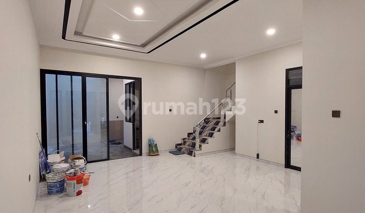 Rumah Baru 2 Lantai Galaxi Bumi Permai ( Araya 2 ), Surabaya Timur. Dekat Merr - Galaxy Mall - Dharmahusada Indah - Kertajaya Indah - Pakuwon City - Kampus Its, Dll. 2
