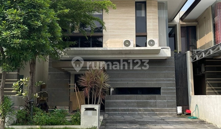 Rumah 2 Lantai Terawat Astoria Park, Babatan Pantai, Surabaya Timur. Dekat The Grand Kenjeran - Raya Kenjeran - Merr - Dharmahusada Indah - Galaxy Mall - Kampus Unair - Pakuwon City - Rs Mitra Keluarga Kenjeran - Rs Unair - Villa Kalijudan - Pantai Mentar Rumah 2 Lantai Terawat Astoria Park, Babatan Pantai, Surabaya Timur. Dekat The Grand Kenjeran - Raya Kenjeran - Merr - Dharmahusada Indah - Galaxy Mall - Kampus Unair - Pakuwon City - Rs Mitra Keluarga Kenjeran - Rs Unair - Villa Kalijudan - Pantai Mentar