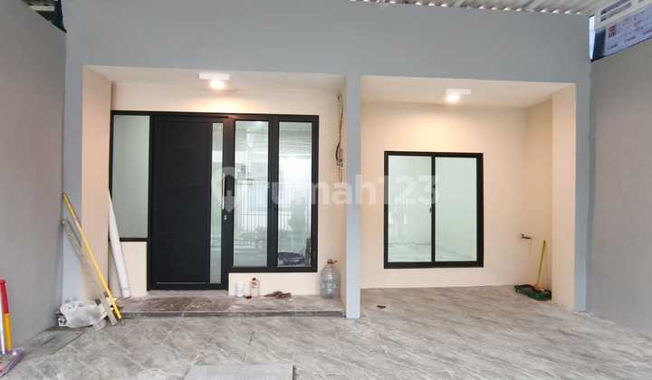 Ready-to-Occupy House in Babatan Pantai, East Surabaya. Already Renovated. Close to ITS Campus - Widya Kartika, Raya Mulyosari, Sutorejo, Pakuwon City, The Grand Kenjeran Housing, Raya Kenjeran, etc. 2