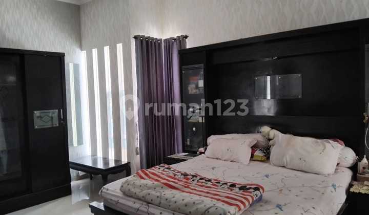 2-Story Ready-to-Occupy House in Manyar Tirtoasri, East Surabaya. Close to Raya Manyar Kertoarjo - Kertajaya Indah - Dharmahusada Indah - Menur - Klampis Jaya - Merr - Ngagel Jaya - Arief Rahman Hakim, etc. 2