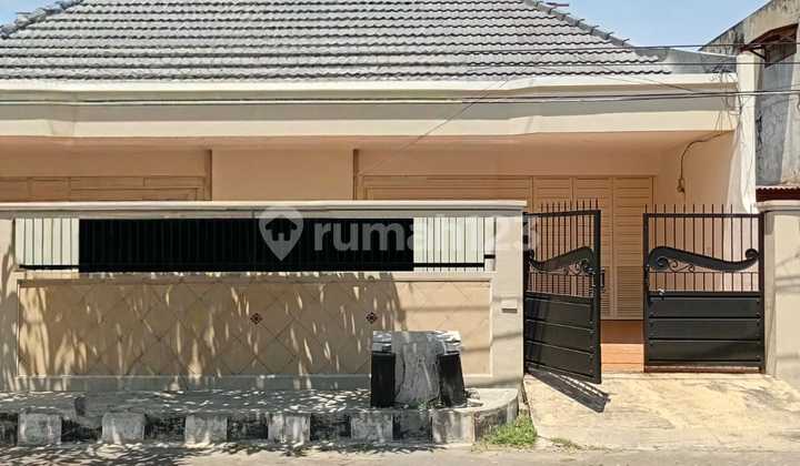 One-Story Ready-to-Occupy House in Wisma Permai, East Surabaya. Strategic Location Near ITS Campus - Merr Raya Dharmahusada Indah - Mulyosari - Sutorejo - Pakuwon City - Dharmahusada Indah - Galaxy Mall, Etc.