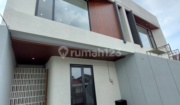 Rumah Baru 2 Lantai Klampis Semolo, Surabaya Timur. Strategis Dekat Raya Merr Dharmahusada Indah - Kertajaya Indah - Hokky Buah Supermarket - Galaxy Mall - Kampus Its - Kampus Unair - Manyar Kertoarjo - Klampis Jaya, Dll. Rumah Baru 2 Lantai Klampis Semolo, Surabaya Timur. Strategis Dekat Raya Merr Dharmahusada Indah - Kertajaya Indah - Hokky Buah Supermarket - Galaxy Mall - Kampus Its - Kampus Unair - Manyar Kertoarjo - Klampis Jaya, Dll.