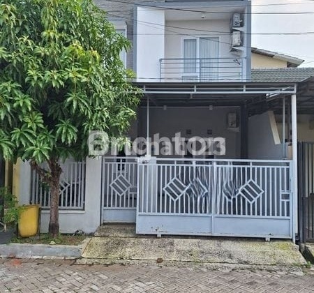 Rumah 2 Lantai Siap Huni Sukolilo, Keputih, Surabaya Timur. Dekat Raya Arief Rahman Hakim - Kampus Its - Pakuwon City - Kampus Hang Tuah - Puri Galaxy - Galaxi Bumi Permai ( Araya 1 ) - Merr, Dll. Rumah 2 Lantai Siap Huni Sukolilo, Keputih, Surabaya Timur. Dekat Raya Arief Rahman Hakim - Kampus Its - Pakuwon City - Kampus Hang Tuah - Puri Galaxy - Galaxi Bumi Permai ( Araya 1 ) - Merr, Dll.