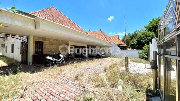 Rumah Jalan Progo - Raya Darmo, Wonokromo, Surabaya Pusat. Cocok Untuk Kantor / Restaurant / Clinic, Dll. Dekat Raya Diponegoro - Darmokali - Dr. Soetomo - Ngagel - Dinoyo - Bengawan - Kutai - Ciliwung - Indragiri - Adityawarman, Dll.