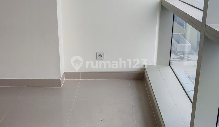 Unit Praxis Apartment - Intiland, Surabaya Pusat. Type 1 Br. Strategis Pusat Kota Dekat Perkantoran Raya Panglima Sudirman, Basuki Rahmat, Tunjungan Plaza, Raya Darmo, Rs Siloam Gubeng, Dll.