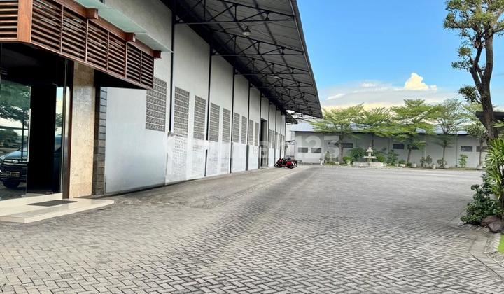 Boboh - Menganti, Gresik Factory Building. Strategic Location on Provincial Main Road Zero Point. Near Pelem Watu Industrial Area - Kepatihan Industrial - Domas - Bringkang, Etc. Boboh - Menganti, Gresik Factory Building. Strategic Location on Provincial Main Road Zero Point. Near Pelem Watu Industrial Area - Kepatihan Industrial - Domas - Bringkang, Etc.