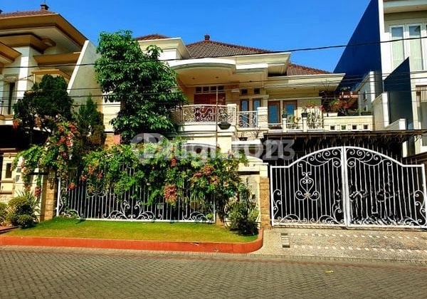 Rumah Mewah 2 Lantai Galaxi Bumi Permai ( Araya 1 ), Surabaya Timur. Dekat Raya Merr Dharmahusada Indah - Kertajaya Indah - Arief Rahman Hakim - Galaxy Mall - Kampus Its | Hang Tuah - Puri Galaxy - Pakuwon City, Dll. 1