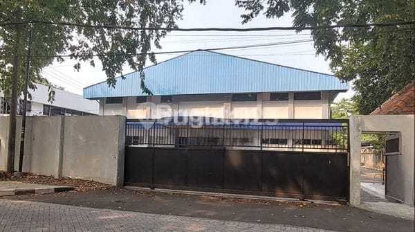 Ex. Pabrik Rungkut Industri - Surabaya Timur. Dekat Tol Berbek ( Waru - Juanda Airport ) - Juanda Airport - Berbek Industri - Raya Ahmad Yani ( Surabaya - Malang ), Dll. Ex. Pabrik Rungkut Industri - Surabaya Timur. Dekat Tol Berbek ( Waru - Juanda Airport ) - Juanda Airport - Berbek Industri - Raya Ahmad Yani ( Surabaya - Malang ), Dll.