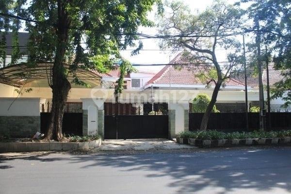 Business Premises on Jalan Raya Polisi Istimewa, Tegalsari District, Central Surabaya. Near Raya Darmo - Dr. Soetomo - Gubeng - St. Louis 1 School - Sacred Heart of Jesus Church - Widya Mandala Dinoyo Campus - Basuki Rahmat - Panglima Sudirman - Dinoyo - Tunjungan Plaza, D Business Premises on Jalan Raya Polisi Istimewa, Tegalsari District, Central Surabaya. Near Raya Darmo - Dr. Soetomo - Gubeng - St. Louis 1 School - Sacred Heart of Jesus Church - Widya Mandala Dinoyo Campus - Basuki Rahmat - Panglima Sudirman - Dinoyo - Tunjungan Plaza, D