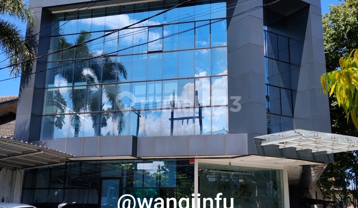 Gedung Kantor 3 Lantai Raya Jemursari, Surabaya Selatan. Gedung Kantor 3 Lantai Raya Jemursari, Surabaya Selatan.