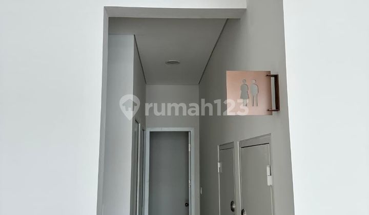 For rent Maggiore business loft office building in Gading Serpong near BSD and Maggiore culinary center.