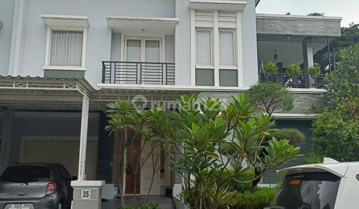 Dijual Rumah 2 Lantai Semi Furnish Rapi Hook Baru Renovasi View Golf Cluster Aquamarine Pondok Hijau Golf Gading Serpong 1