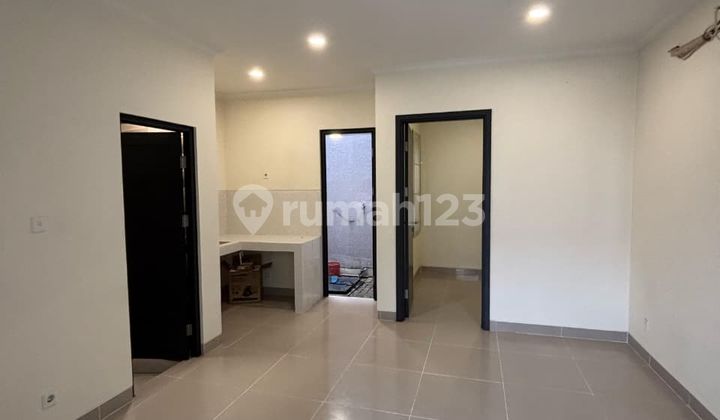 For rent: 2-story house in Baroni cluster, semi-furnished, Gading Serpong, ready to occupy, tidy, clean, well-maintained. For rent: 2-story house in Baroni cluster, semi-furnished, Gading Serpong, ready to occupy, tidy, clean, well-maintained.