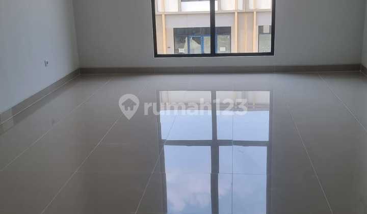 Disewakan Ruko Baru Ill Lago Grande Gading Serpong Udah Ada ac 2 Unit Siap Pakai Lokasi Strategis Dekat Pusat Mobil Gading Serpong dan Rumah Sakit Bethsaida