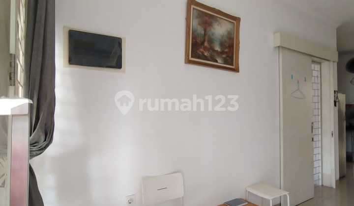 Disewakan rumah 2 lantai cluster edison furnish rapi siap huni Disewakan rumah 2 lantai cluster edison furnish rapi siap huni