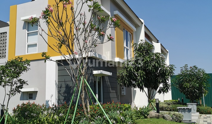 Disewakan rumah hook 2 lantai furnish rapi siap huni tinggal bawa koper rumah agnesi gading serpong 