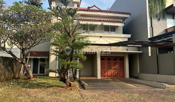 Disewakan Cepat Rumah Mewah Cluster Sapphire Pondok Hijau Golf Summarecon Serpong Fully Furnish Lokasi Strategis Dekat Mall 1