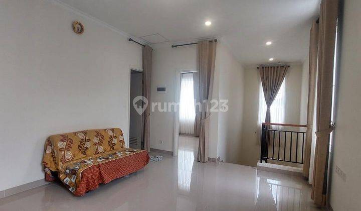 Disewakan rumah cluster Flaminggo the spring summarecon gading serpong sudah renovasi dan full furnish rapi siap huni 2