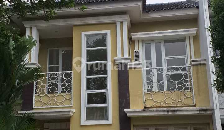 Disewakan rumah hook cluster Fiordini gading serpong semi furnish rapi terawat siap huni