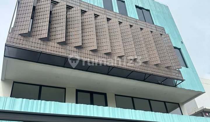 4-story Horizon Broadway the Icon BSD building for rent, location near the bustling Aeon mall. 4-story Horizon Broadway the Icon BSD building for rent, location near the bustling Aeon mall.