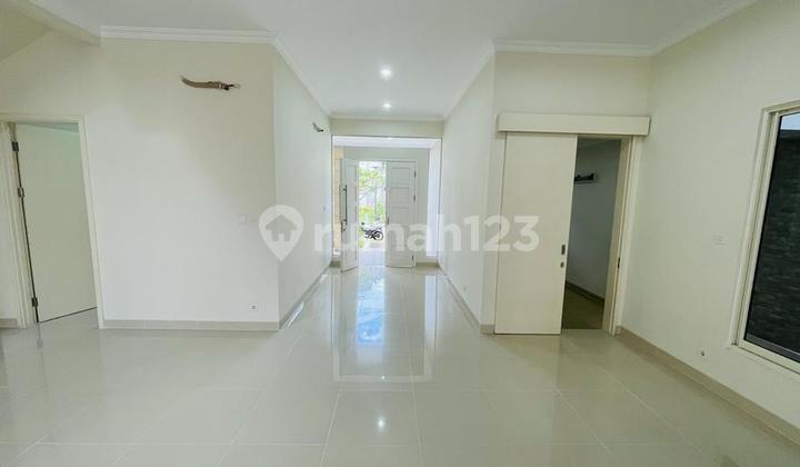 Disewakan Rumah Rapi Siap Huni Cluster Goldfinch Summarecon Gading Serpong Fuull Furnish