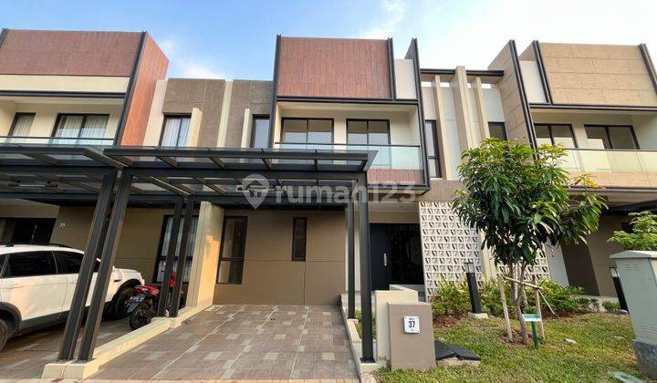 Disewakan Rumah Semi Furnish 2 Lantai Cluster Carson Summarecon Gading Serpong 2