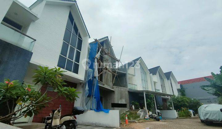 Rumah Townhouse Tanah Ngantong 2 Lantai, Bsd, Harga Bersahabat 1