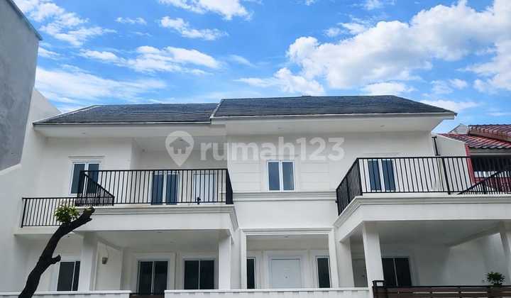 Rumah Full Baja! Cluster, 5 KT Serpong Utara, Siap Transaksi, Seperti Baru.