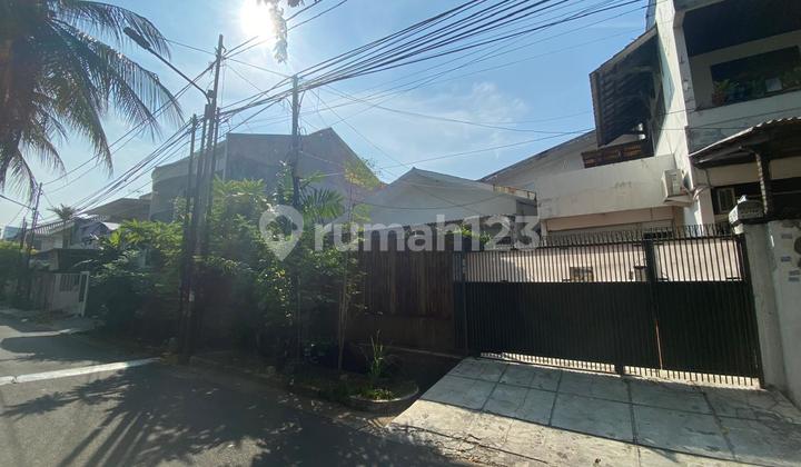 Rumah Tanjung Duren, Jakarta Barat, Dijual Cepat