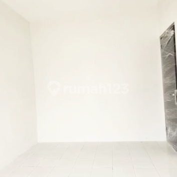 Minimalist Resort-Style Clubhouse in Tigaraksa, Tangerang 2BR Minimalist Resort-Style Clubhouse in Tigaraksa, Tangerang 2BR