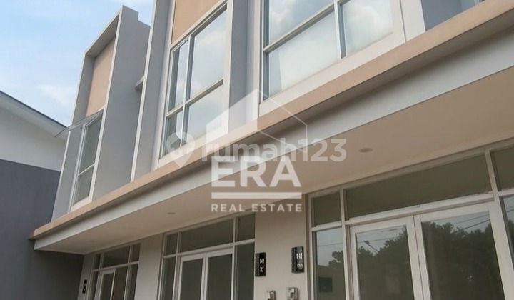For Sale Fast: Shop Located on Main Road, Established Neighborhood, Strategic and Busy. 2