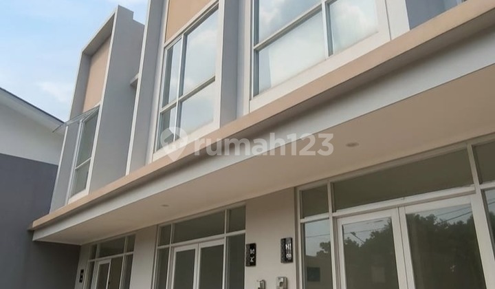 For Sale Fast: Shop Located on Main Road, Established Neighborhood, Strategic and Busy. 1