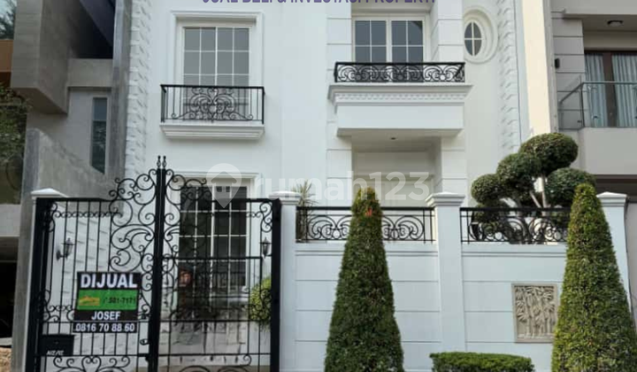 Rumah Premium 2 Lantai Jl. P. Opak Dekat Pusat Perbelanjaan