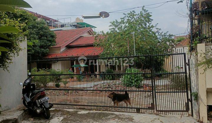 Dijual Rumah Hitung Tanah di Sunrise Garden, Jakarta Barat 2