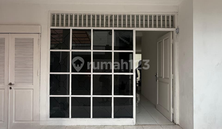 Rumah 2 Lantai Permata Buana Dekat Fasilitas Kesehatan 2