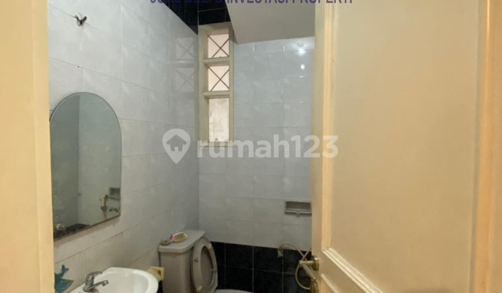 Rumah 2 Lantai Jl. P. Tidung Dekat Pusat Perbelanjaan 2