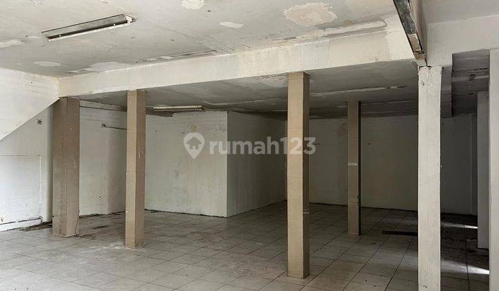 Toko 4 Pintu Di Jln Thamrin Kebon Nanas Tangerang 2