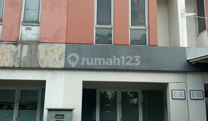 Ruko 2 lantai siap pakai Ruko 2 lantai siap pakai