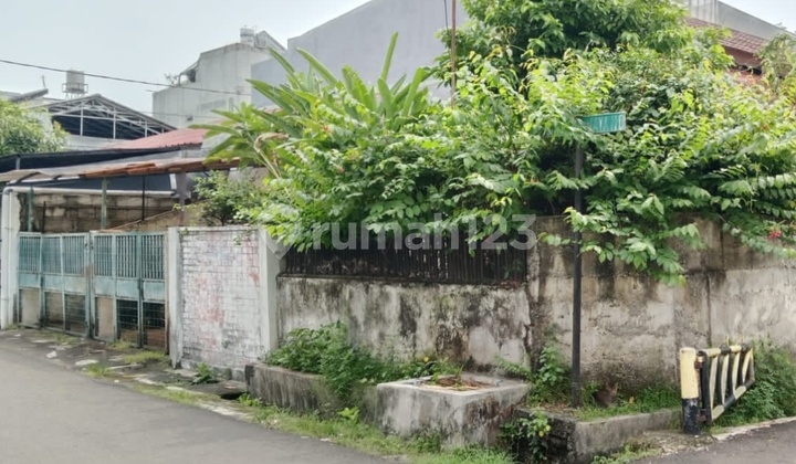 House in Cipinang Jaya, East Jakarta House in Cipinang Jaya, East Jakarta