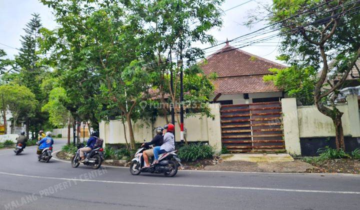 Rumah Murah Strategis 100 Meter Dari Poros Jl Ijen Luas 514 m2 1