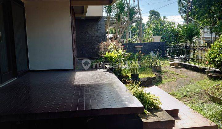 Rumah Klasik di Tengah Kota Area Langsep Dieng Luas 313 m2 2