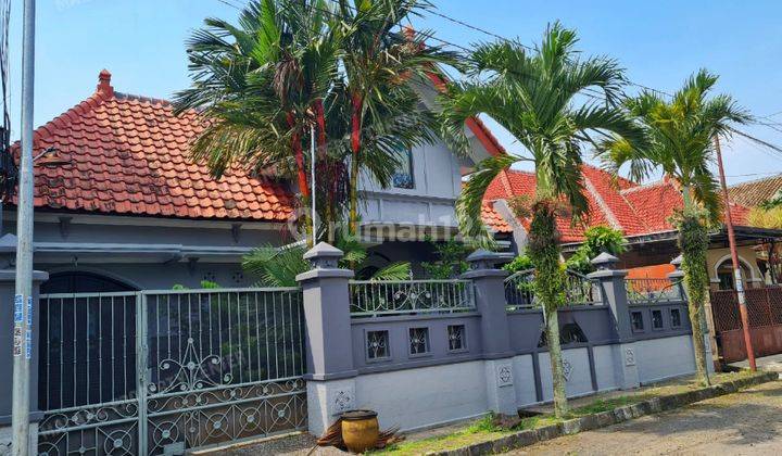 Rumah Luas 353 m2 Area Perumahan Dewandaru Dekat Kampus UB Suhat 1