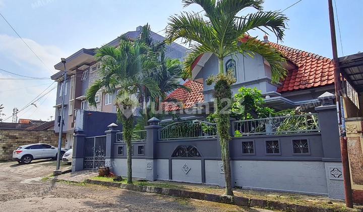 Rumah Luas 353 m2 Area Perumahan Dewandaru Dekat Kampus UB Suhat 13