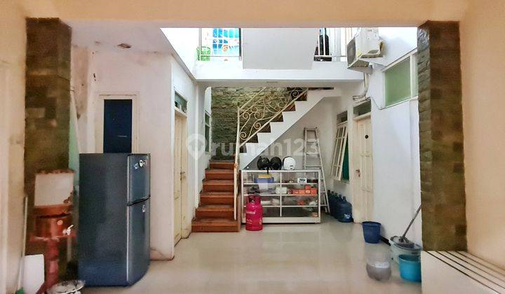 Rumah Kos + Guest House Aktif 15 Kamar di Sulfat Ada Kolam Renang 4