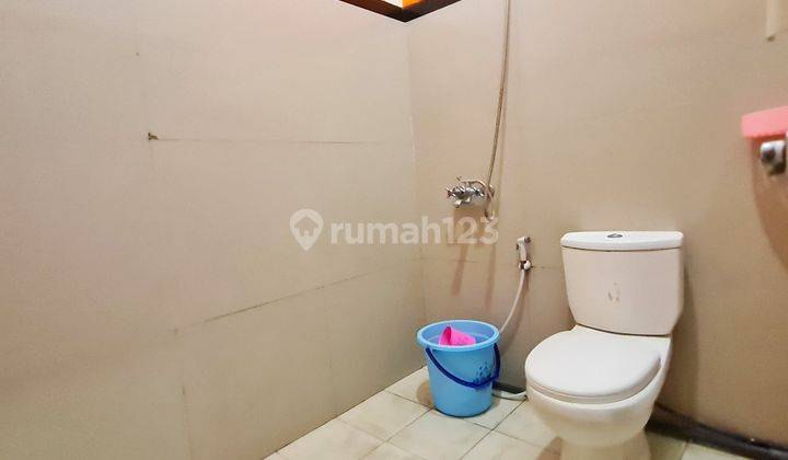 Rumah Kos + Guest House Aktif 15 Kamar di Sulfat Ada Kolam Renang 9