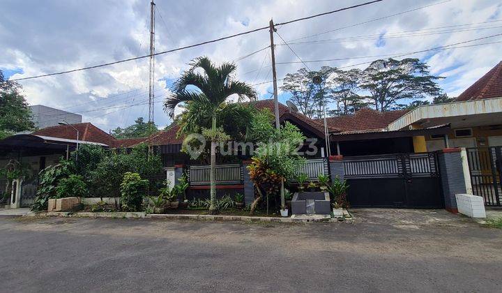 Rumah Murah Area Perumahan Jl Ijen Boulevard Malang Luas 207 m2 1