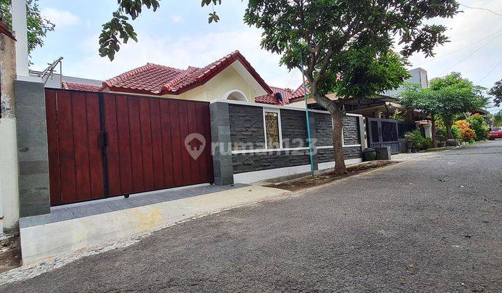 Rumah Bagus Siap Huni Area Candi Mendut Suhat Luas191 m2 2