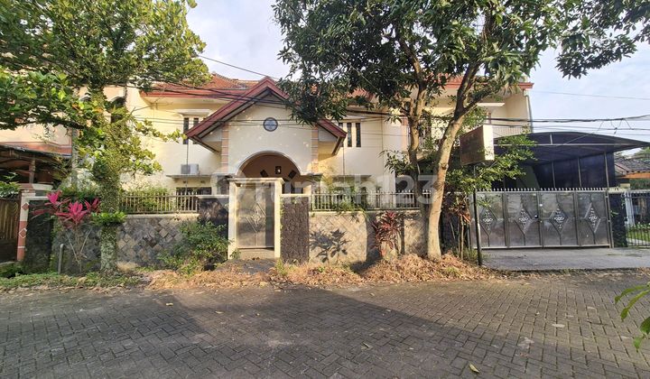 Rumah Murah 2 Lantai di Perumahan Elite Araya Malang Luas 302 M2 Rumah Murah 2 Lantai di Perumahan Elite Araya Malang Luas 302 M2