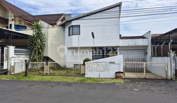 Affordable 10-Bedroom House in Borobudur Agung Suhat Housing Complex 2