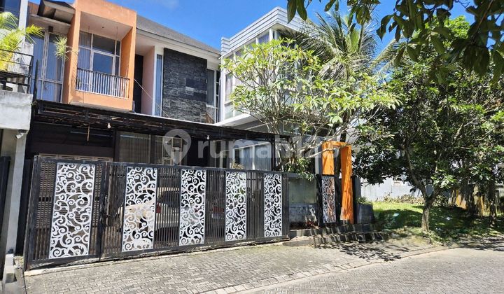 Affordable 300 M2 House Twin Row on Araya Golf Boulevard